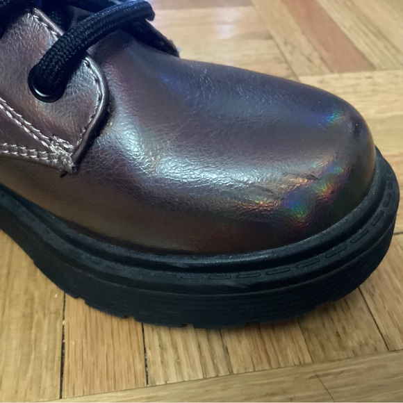 Girls Size 1 - Combat Boots - Side Zip-Up & Lace Up - Metallic - Picture 8 of 8